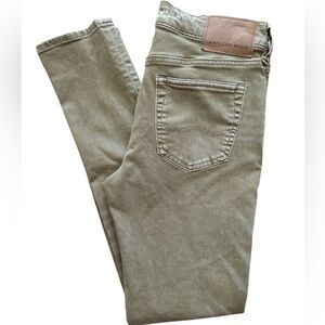 American Eagle Men’s Khaki Style Jeans Air flex‎ Size 30x34 Straight Leg Pants